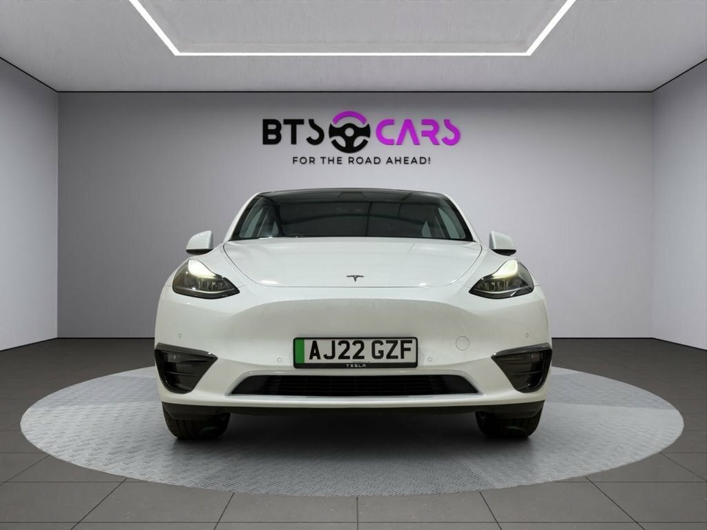 Tesla Model Y Suv AJ22GZF White #4