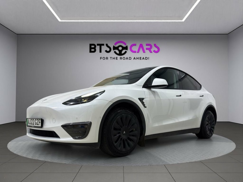 Tesla Model Y Suv White