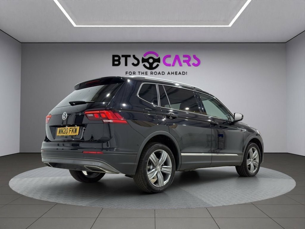 Volkswagen Tiguan Allspace 1.5L Match Black #3