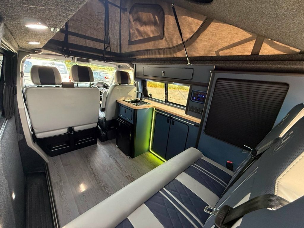 Volkswagen Campervan 2L Startline White #2