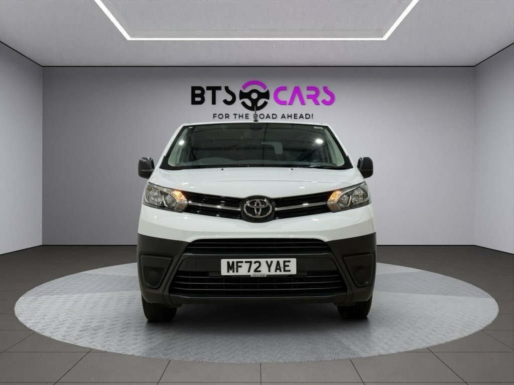 Toyota PROACE 1.5L Icon 6Dr White #4