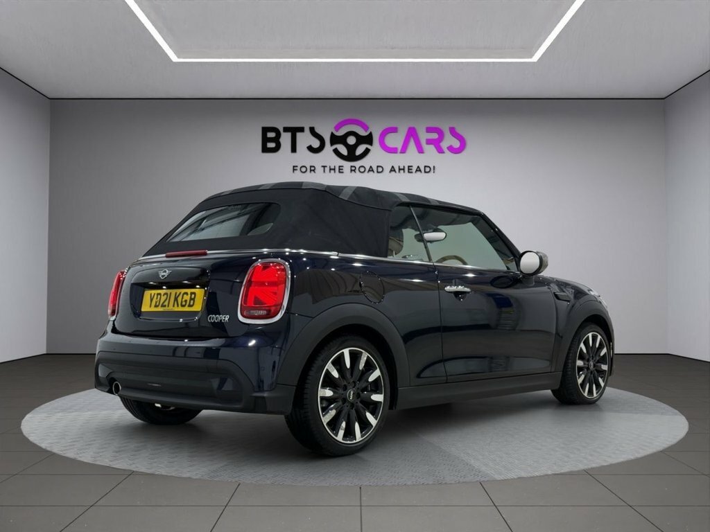 Mini Convertible 1.5L Cooper Exclusive YD21KGB Black #4