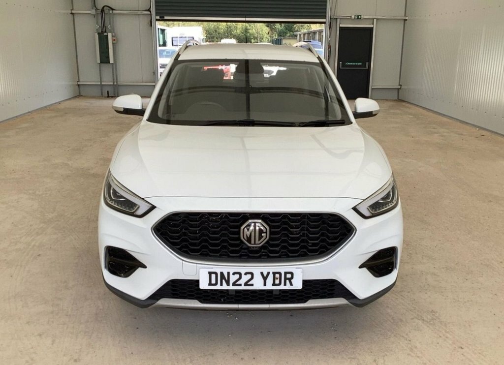 MG ZS 1.5L Excite White #4