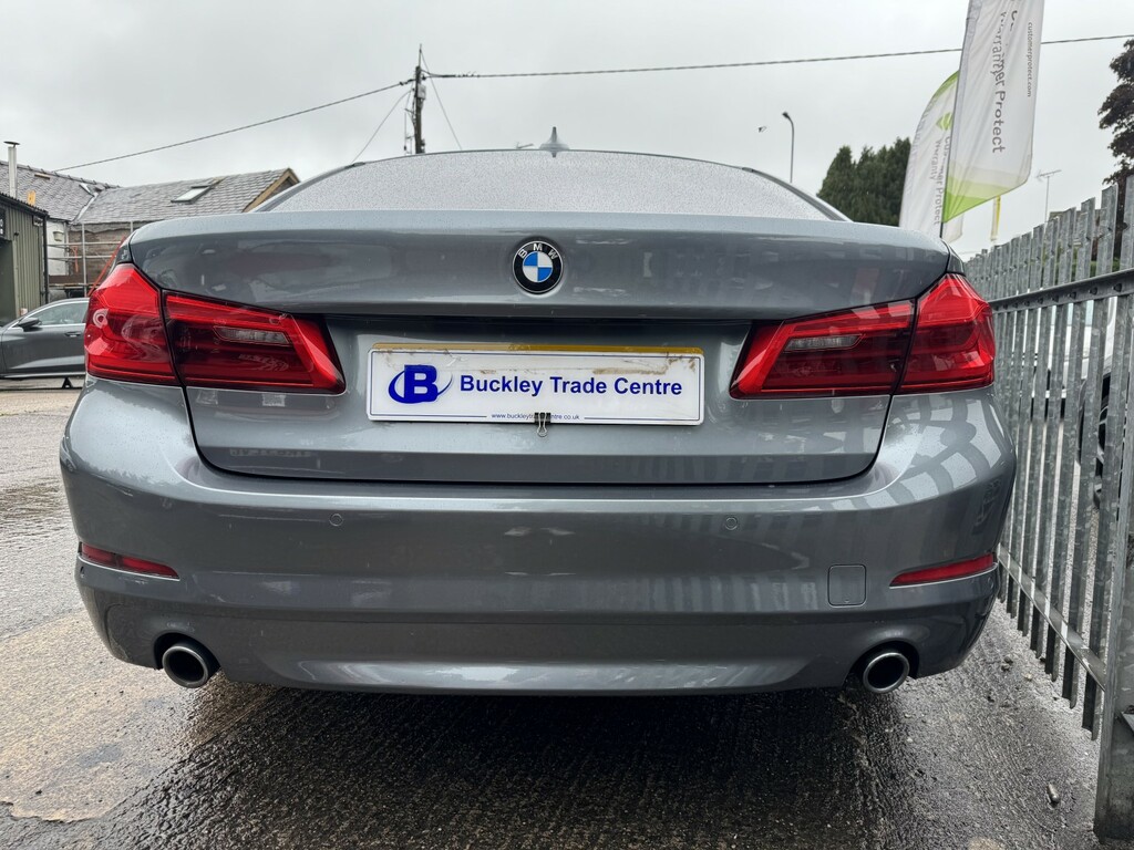 BMW 5 Series Saloon 2.0 520D Se Saloon 201717 BT17GZK Blue #4