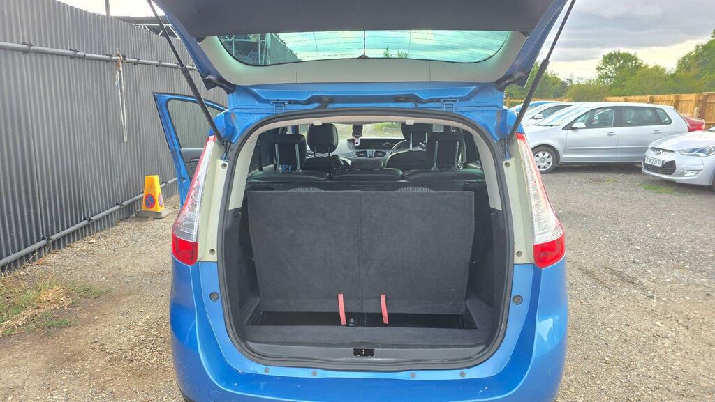 Renault Grand Scenic Dynamique Tomtom Silver #16