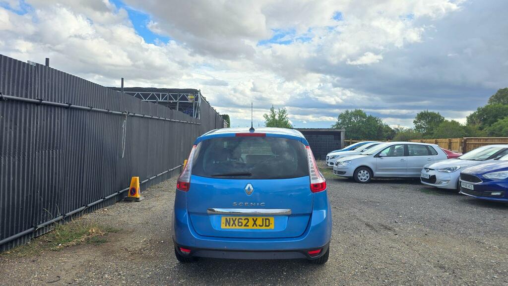 Renault Grand Scenic Dynamique Tomtom Silver #3