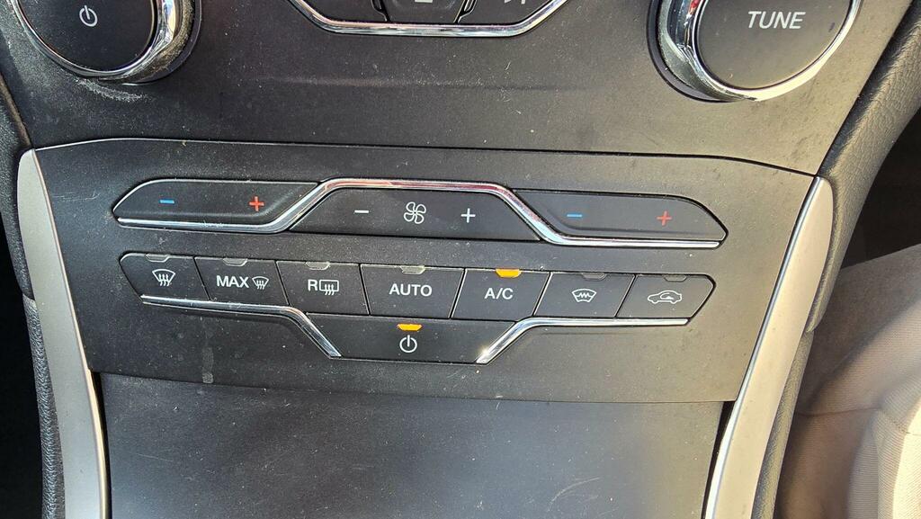 Ford Galaxy 2.0 Tdci 180 Titanium Powershift Black #28