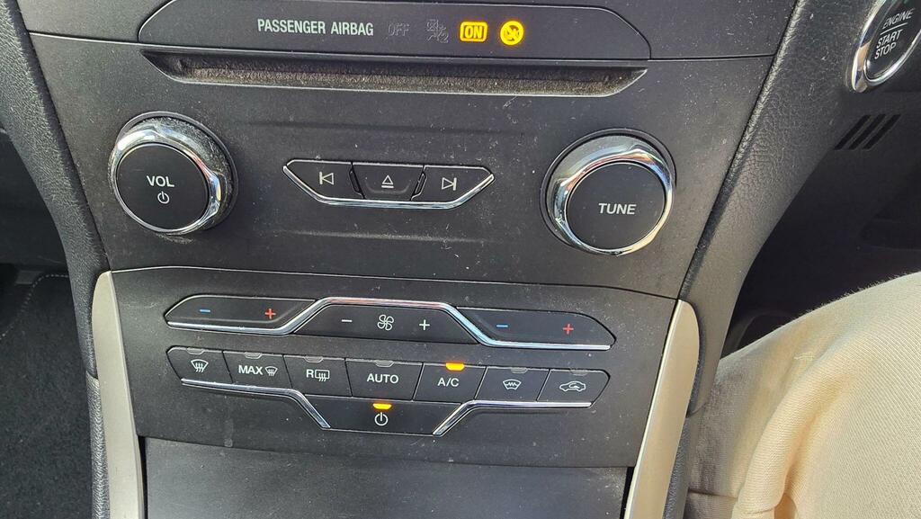 Ford Galaxy 2.0 Tdci 180 Titanium Powershift Black #40