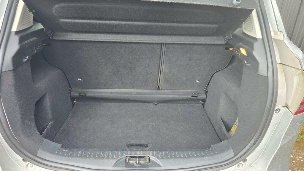 Ford B-Max 1.6 Titanium Powershift Silver #25