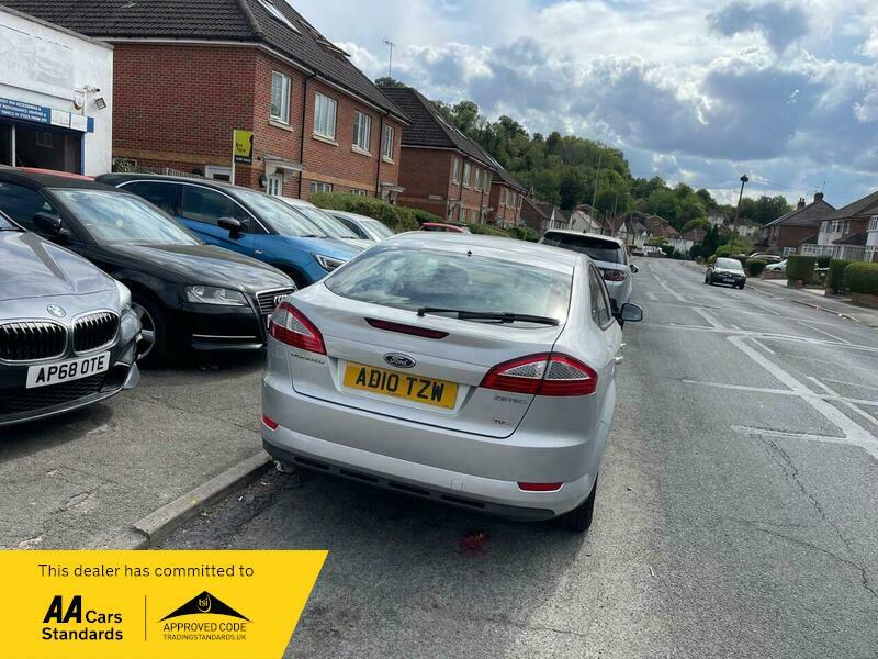 Ford Mondeo 2.0 Tdci Zetec Powershift Silver #6