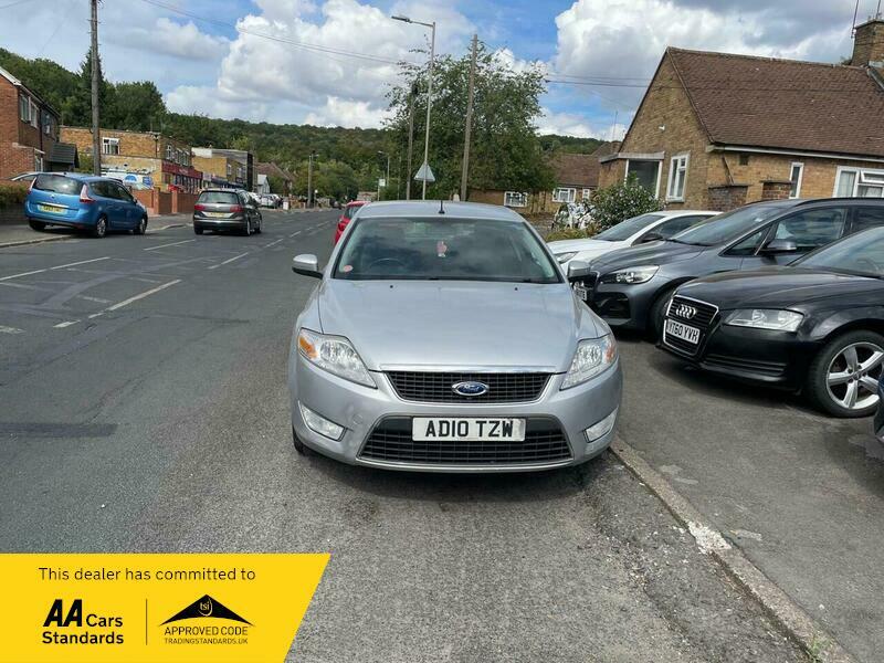 Ford Mondeo 2.0 Tdci Zetec Powershift Silver