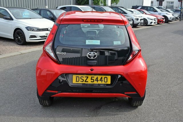 Toyota Aygo 1.0 Vvt-i X-play Hatchback Euro Red #5