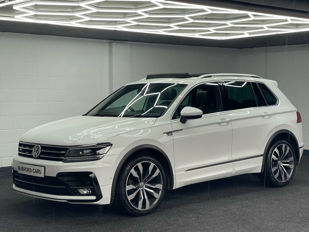 Volkswagen Tiguan 1.5L R-line Tech DG69LGO White #2