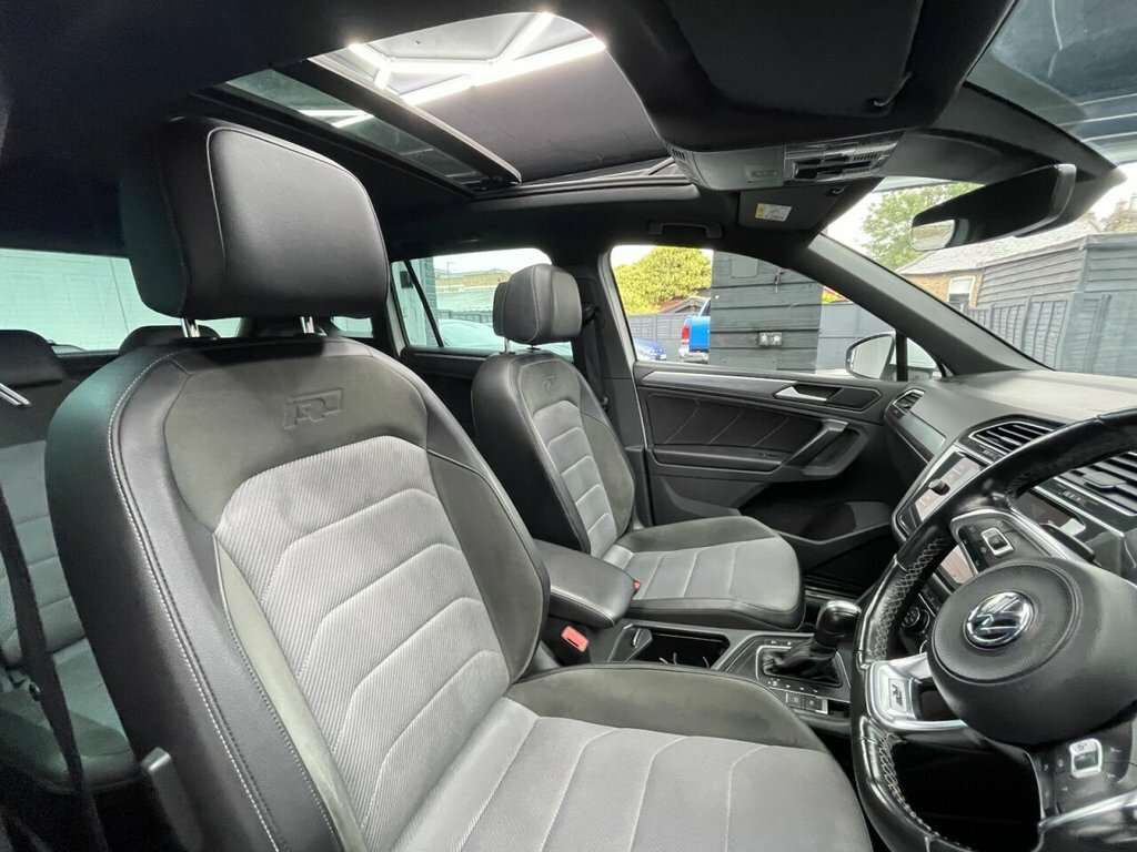 Volkswagen Tiguan 1.5L R-line Tech DG69LGO White #4