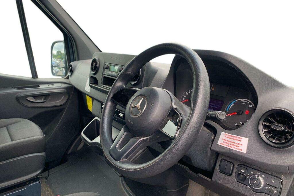 Mercedes-Benz eSprinter Esprinter Progressive Panel Van Grey #9