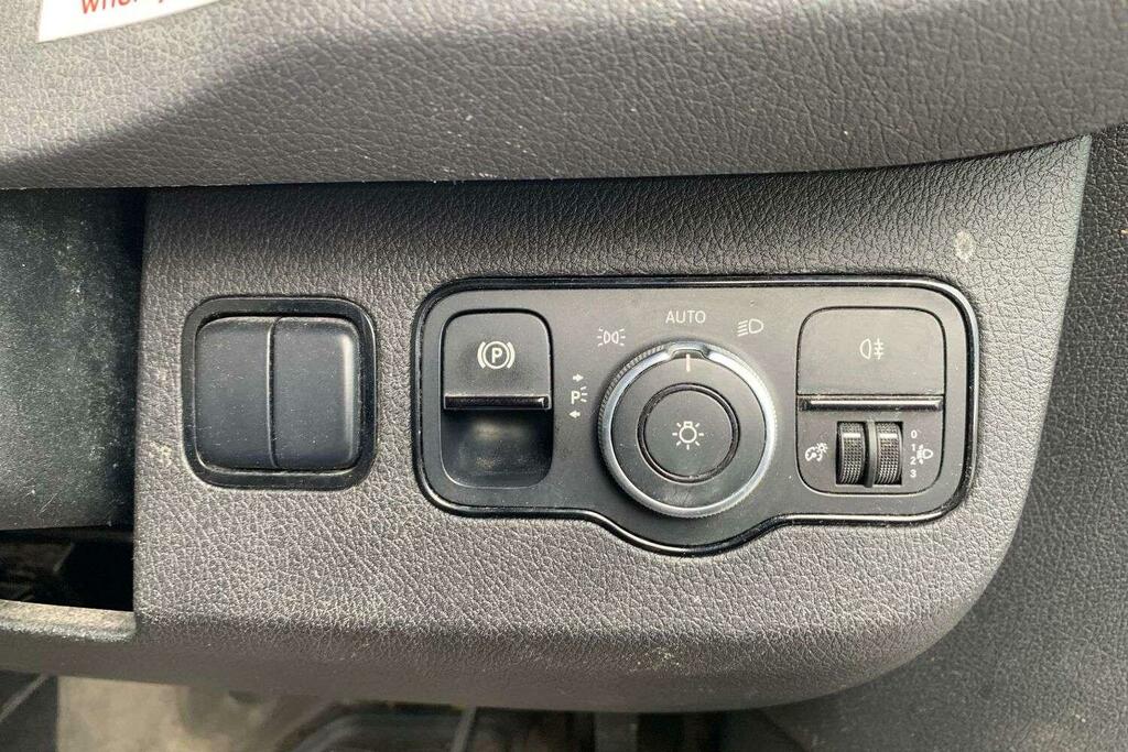 Mercedes-Benz eSprinter Esprinter Progressive Panel Van Grey #34