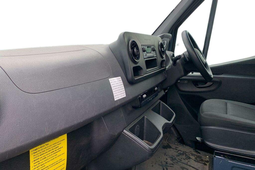 Mercedes-Benz eSprinter Esprinter Progressive Panel Van Grey #7
