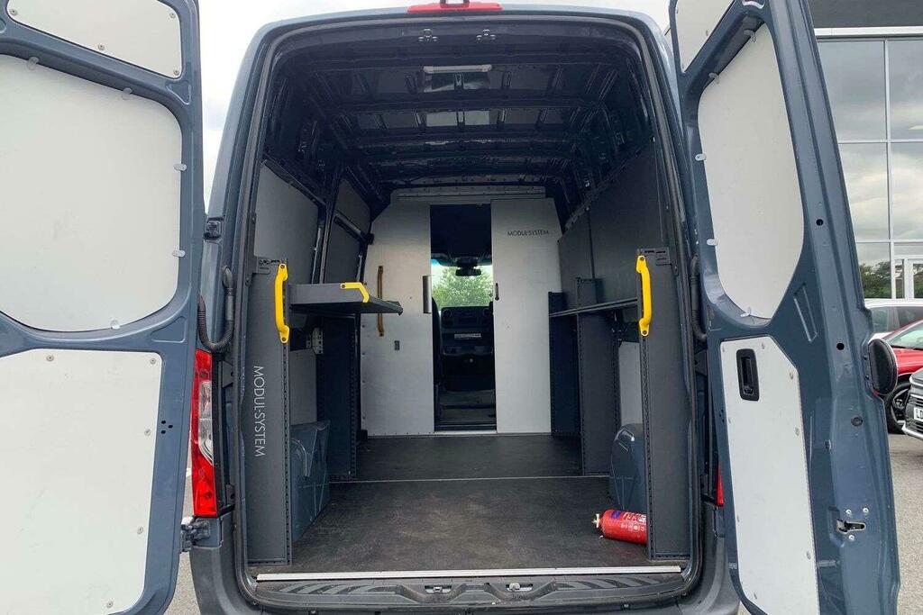 Mercedes-Benz eSprinter Esprinter Progressive Panel Van Grey #20