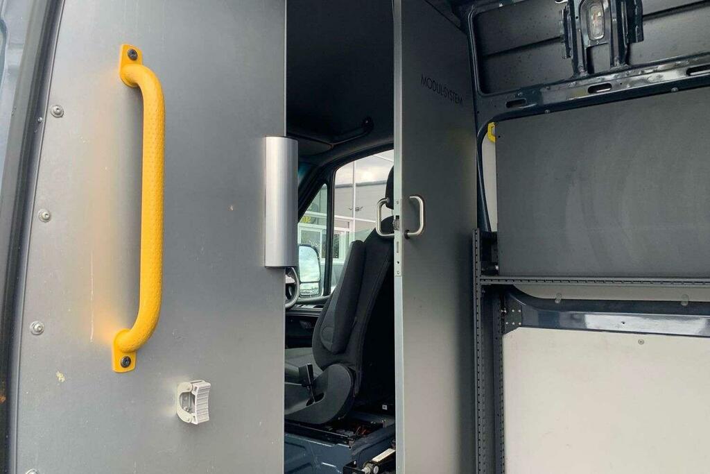 Mercedes-Benz eSprinter Esprinter Progressive Panel Van Grey #19