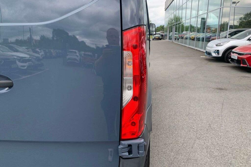 Mercedes-Benz eSprinter Esprinter Progressive Panel Van Grey #27