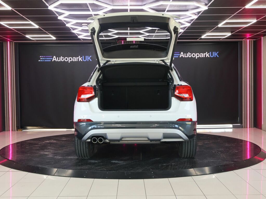 Audi Q2 2018 1.5 Tfsi Cod 35 Sport Suv E White #5