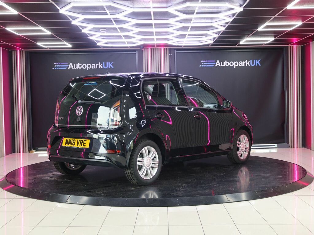 Volkswagen Up 2018 1.0 Bluemotion Tech High Up Hatchback Pe Black #3