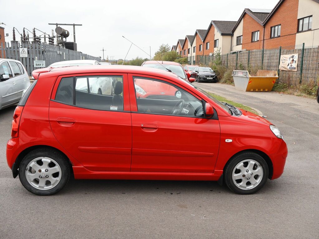 Kia Picanto 2009 1.1 Red Hatchback 118 Gkm NX09ZRD Red #3