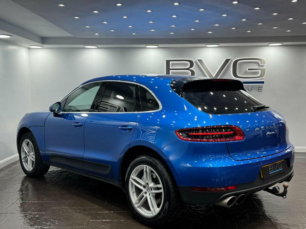 Porsche Macan Gts Pdk Blue #4