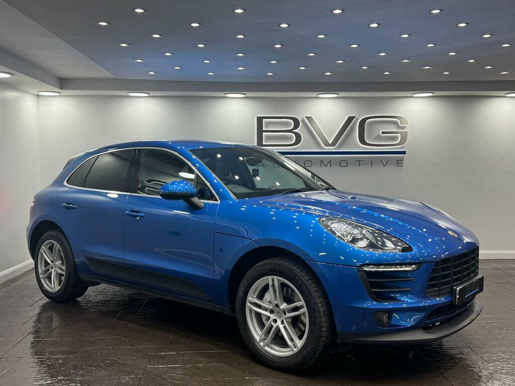 Porsche Macan Gts Pdk Blue #1