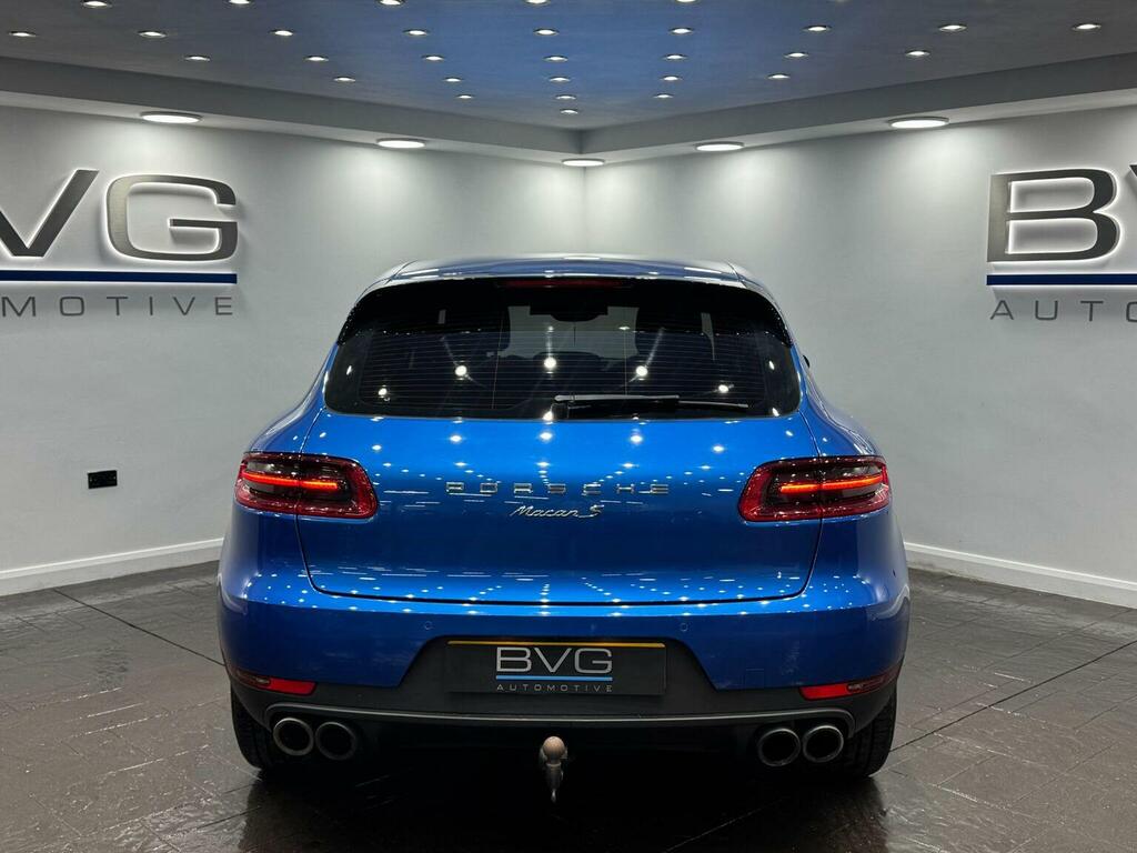 Porsche Macan Gts Pdk Blue #5