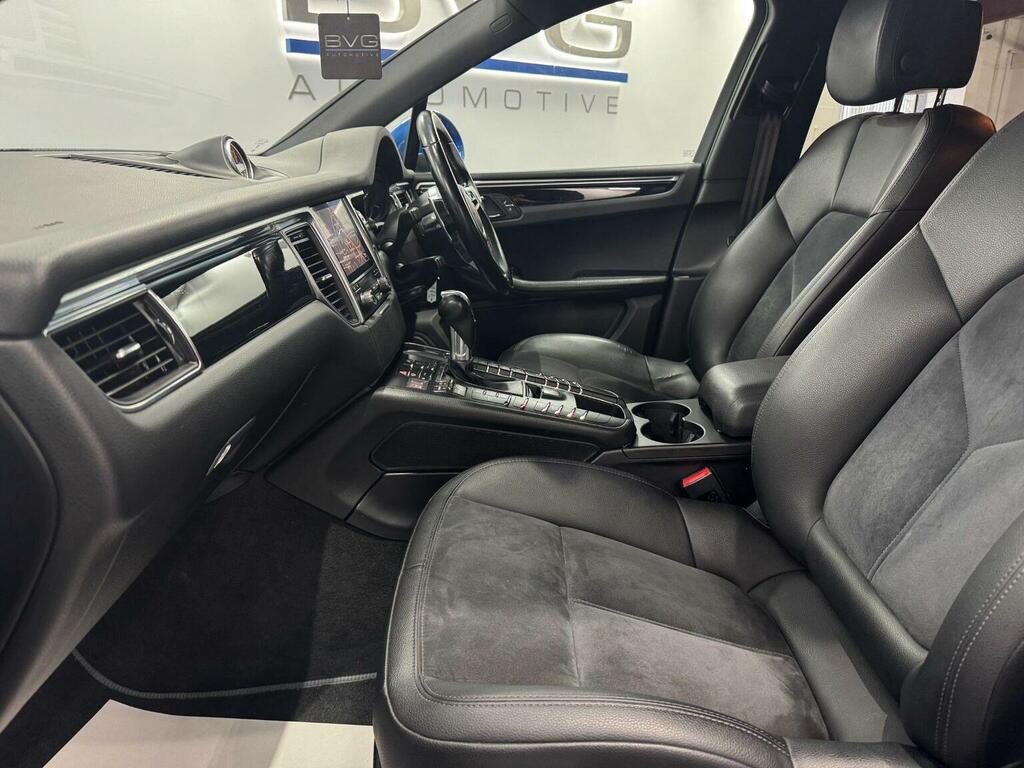 Porsche Macan Gts Pdk Blue #23