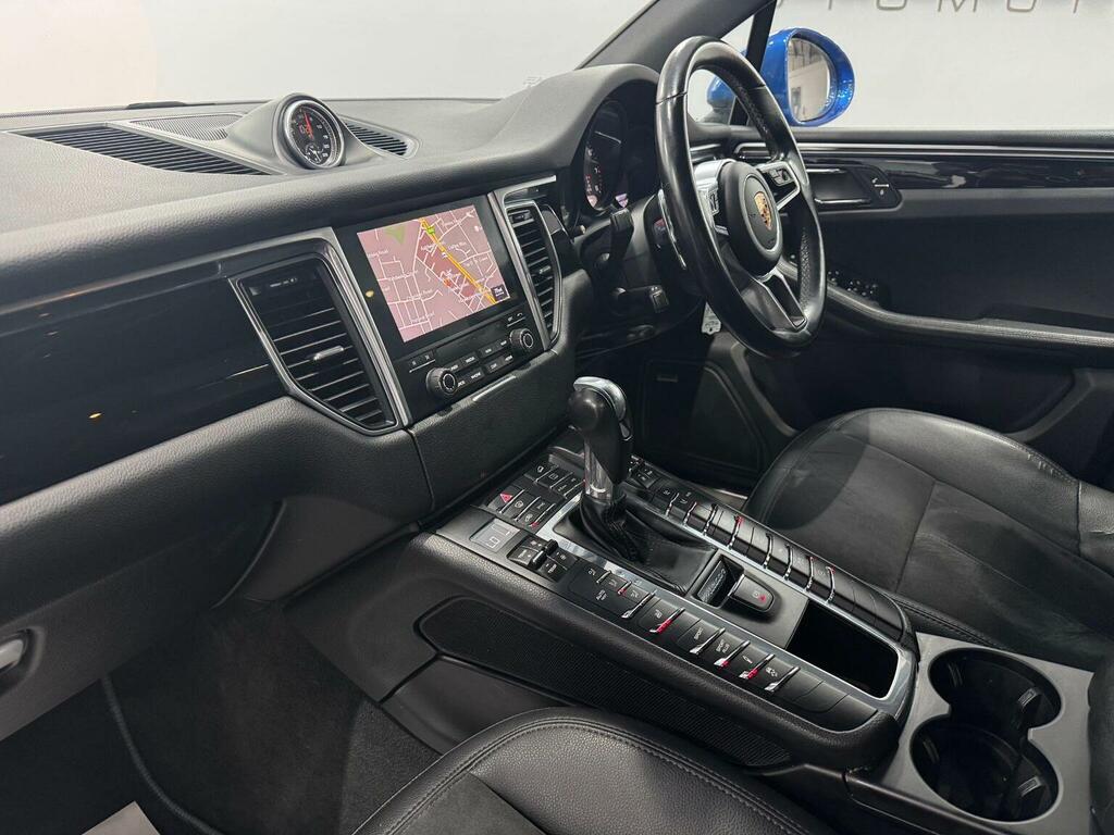 Porsche Macan Gts Pdk Blue #24