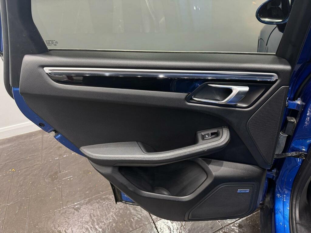 Porsche Macan Gts Pdk Blue #26