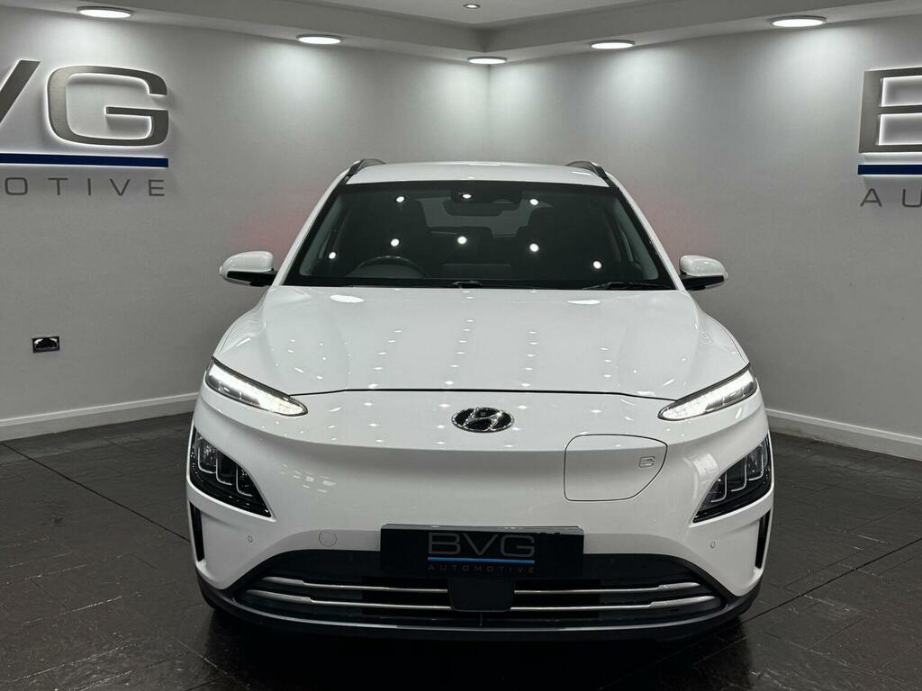 Hyundai Kona Suv 64Kwh Premium 10.5Kw Charger 2021 White #2