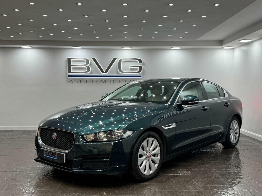 Jaguar XE 2.0D Prestige Euro 6 Ss Green #3