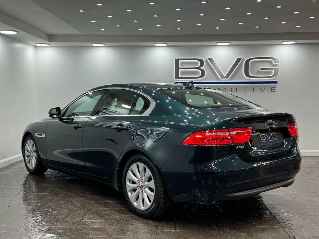 Jaguar XE 2.0D Prestige Euro 6 Ss Green #5