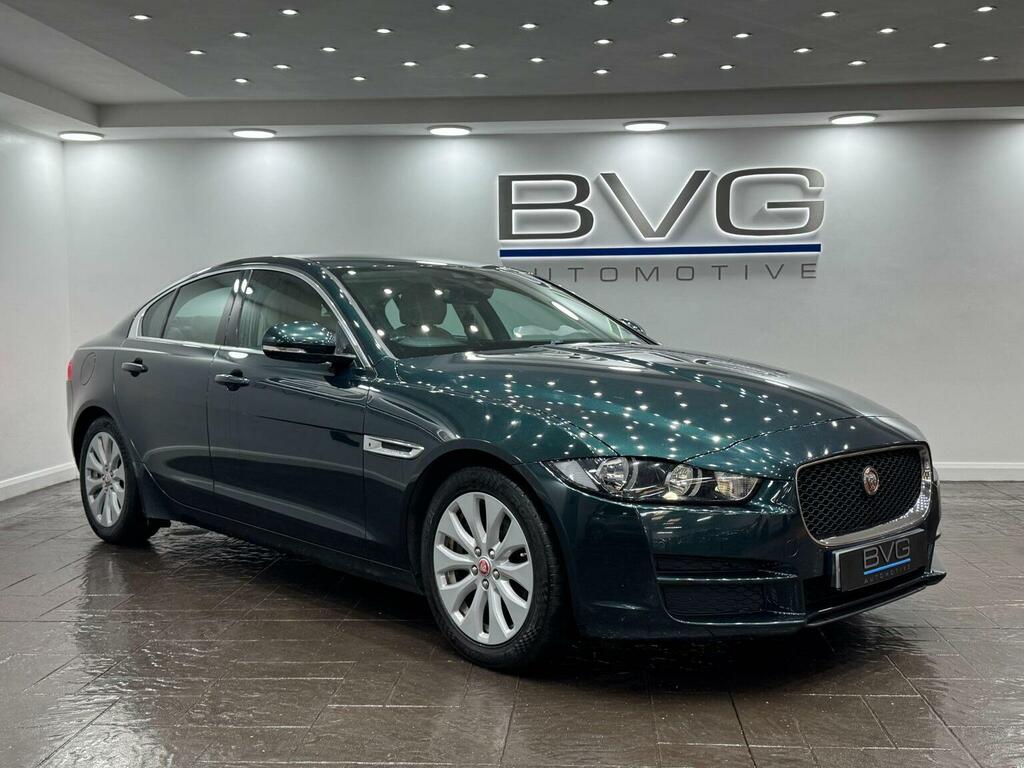 Jaguar XE 2.0D Prestige Euro 6 Ss Green