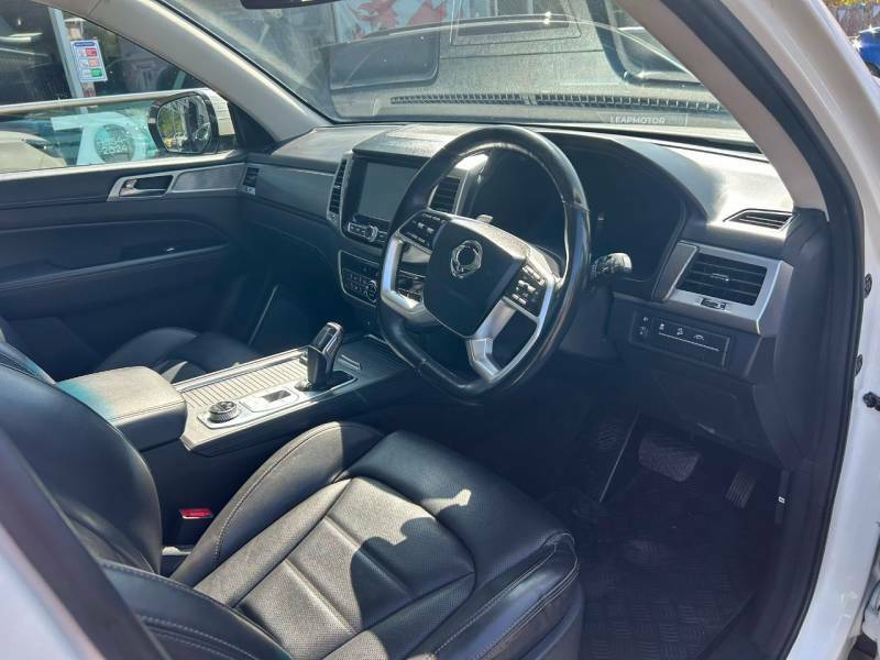 SsangYong Rexton Ultimate Grey #9