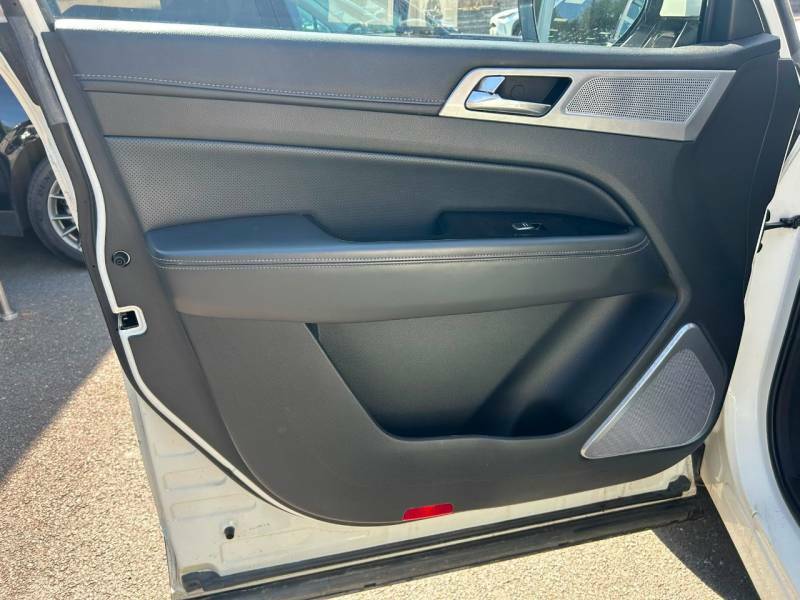 SsangYong Rexton Ultimate Grey #16
