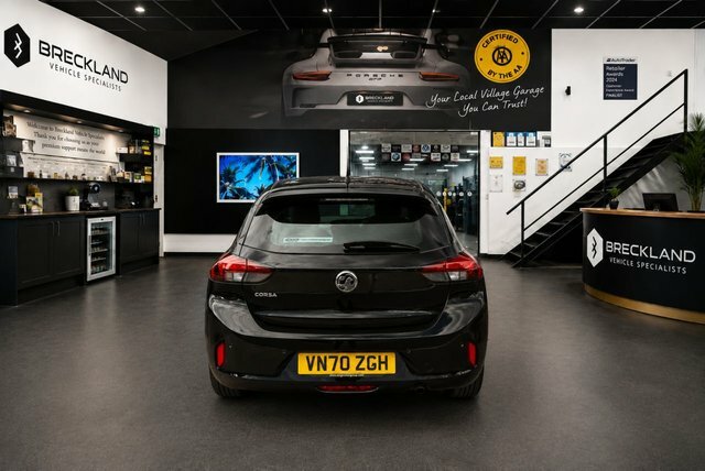 Vauxhall Corsa 1.2 Se Premium Hatchback Euro 6 VN70ZGH Black #4