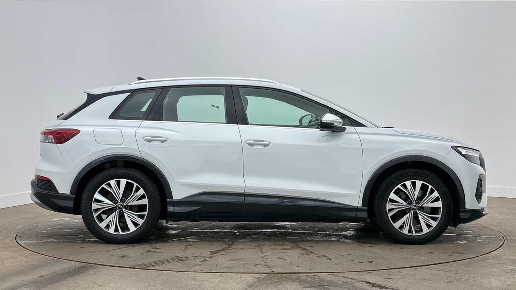 Audi Q4 E Tron 40 Sport 82Kwh BL71CXN White #3