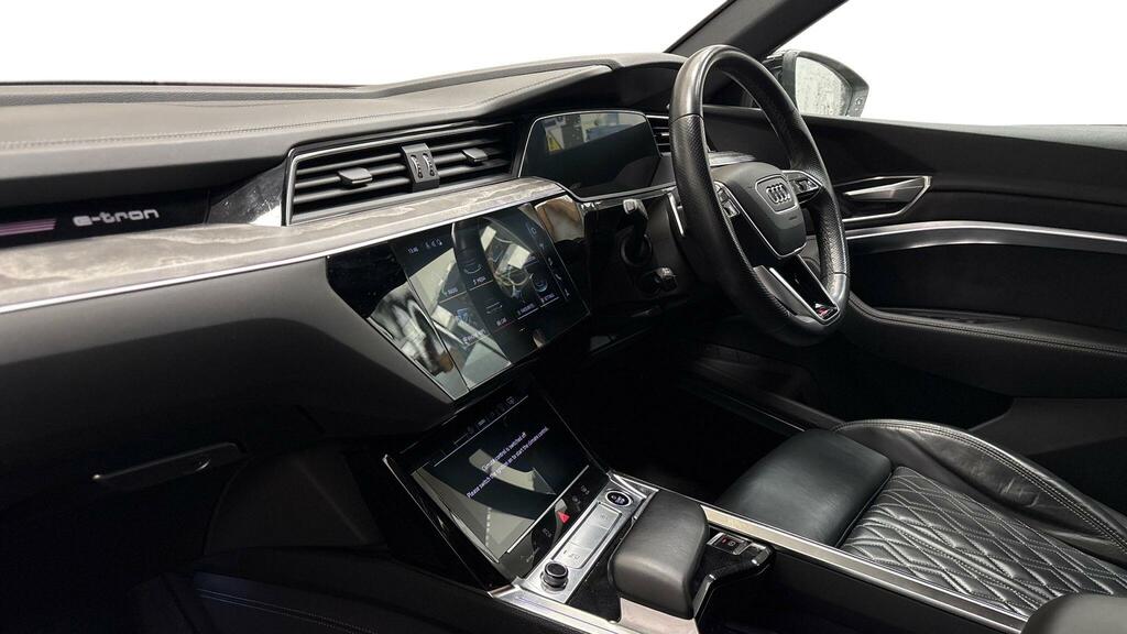 Audi E-tron Sportback Vorsprung 55 Quattro 30000 Kw White #4