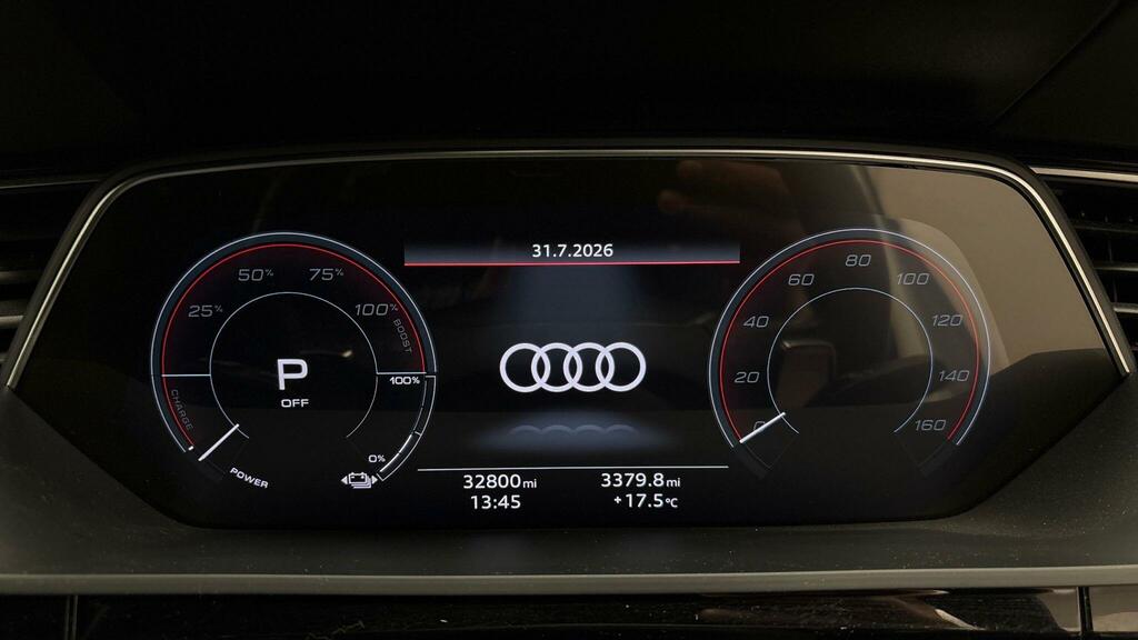 Audi E-tron Dition Quattro 71.2Kwh... 2021 White #9