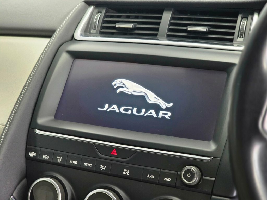 Jaguar E-Pace 2L R-dynamic S LW19OFL Grey #5