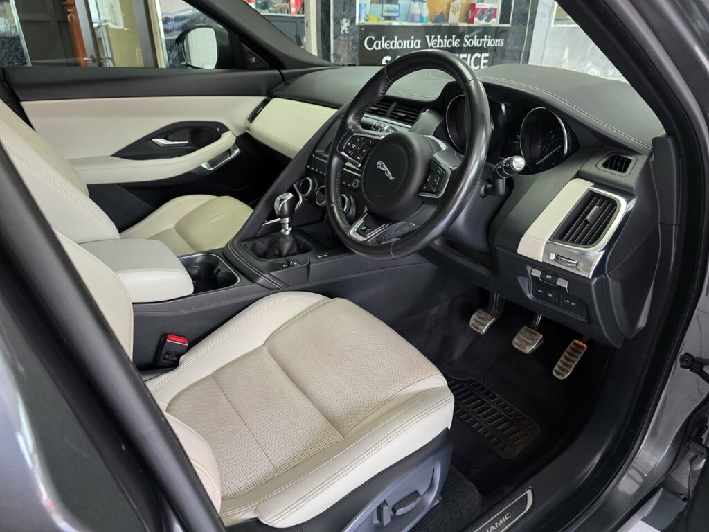 Jaguar E-Pace 2L R-dynamic S LW19OFL Grey #2