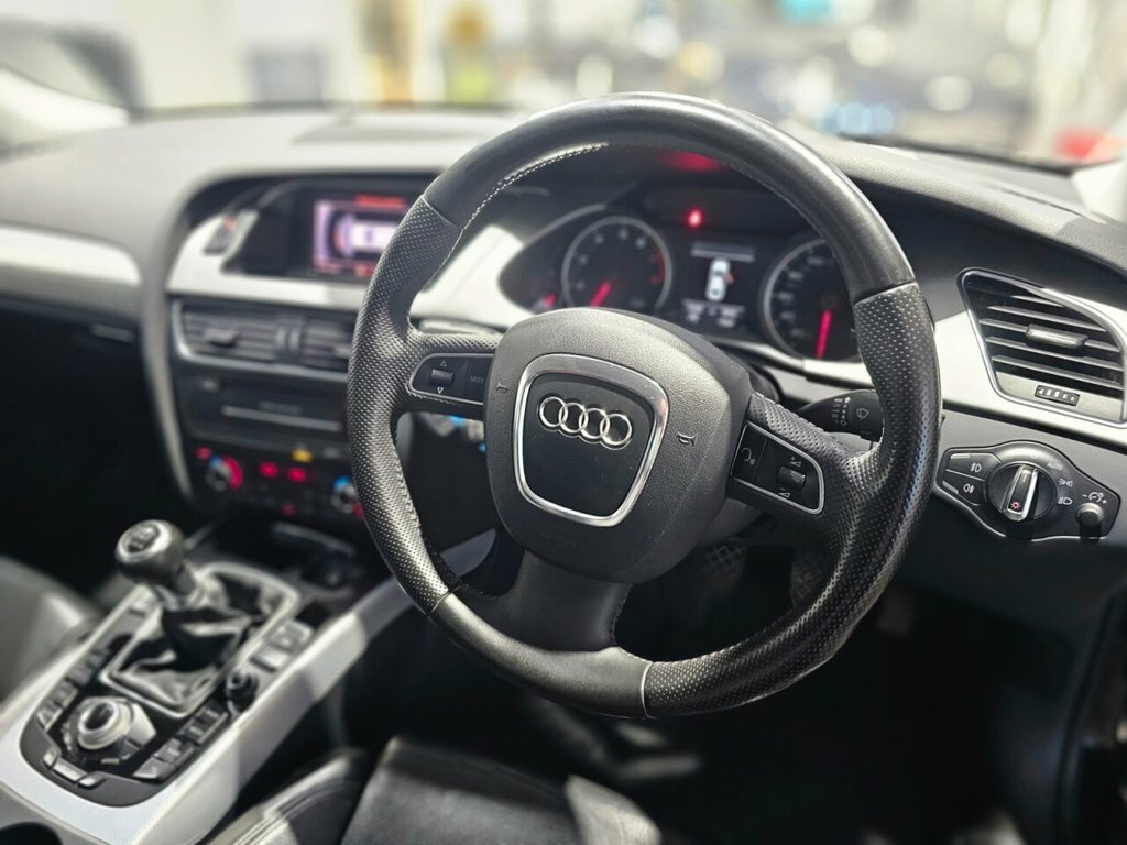 Audi A4 Saloon Black #3