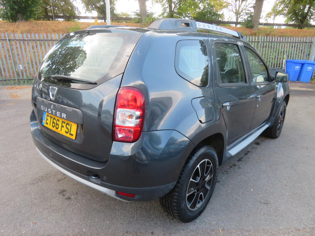 Dacia Duster 1.5 Prestige Nav Dci ET66FSL #4