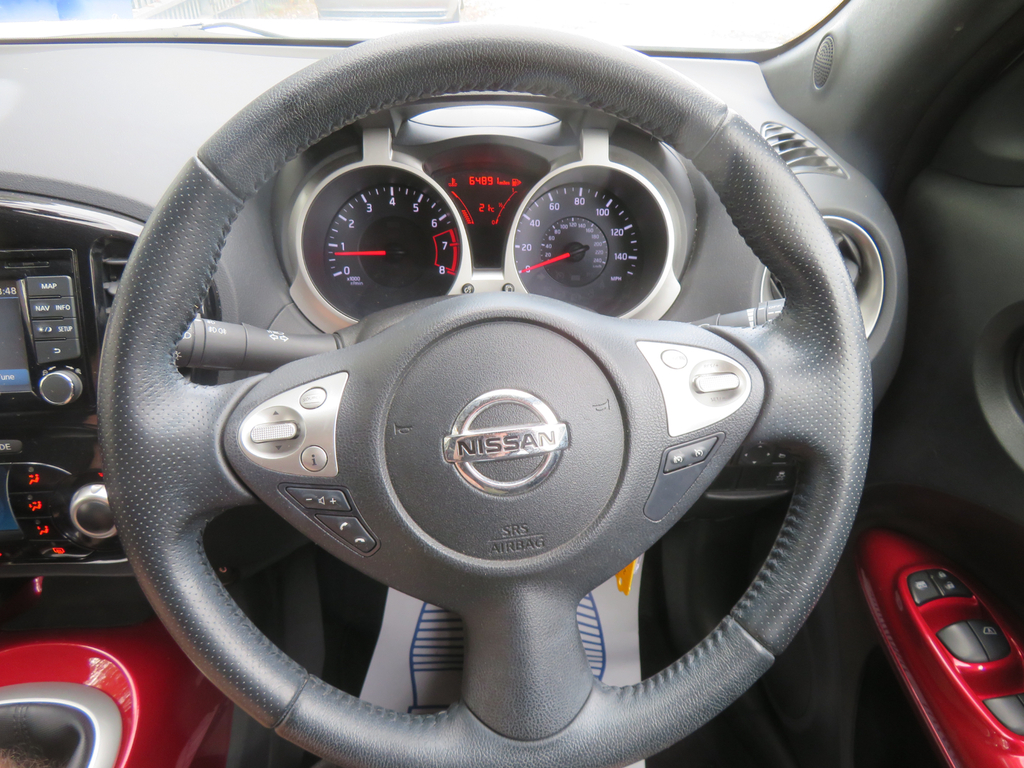 Nissan Juke Hatchback White #19