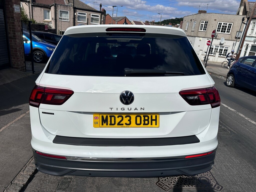 Volkswagen Tiguan Allspace 1.5 Tsi Life Dsg Euro 6 MD23OBH White #4