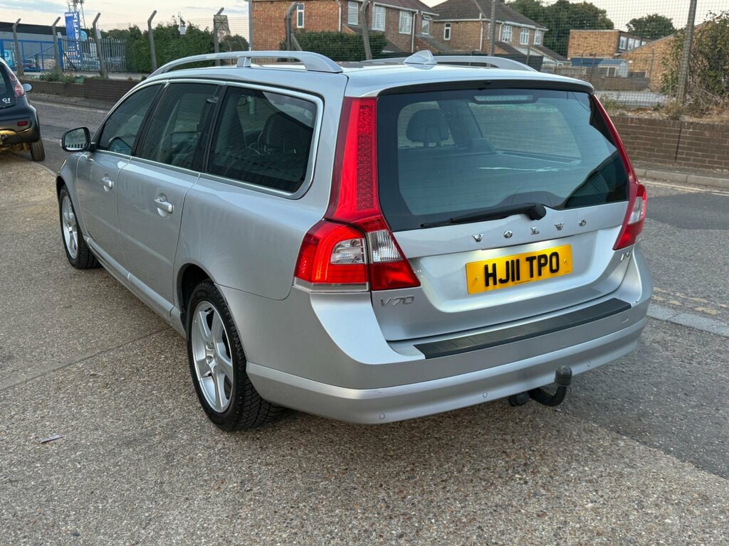Volvo V70 2.0 D3 Se Lux Euro 5 Silver #6